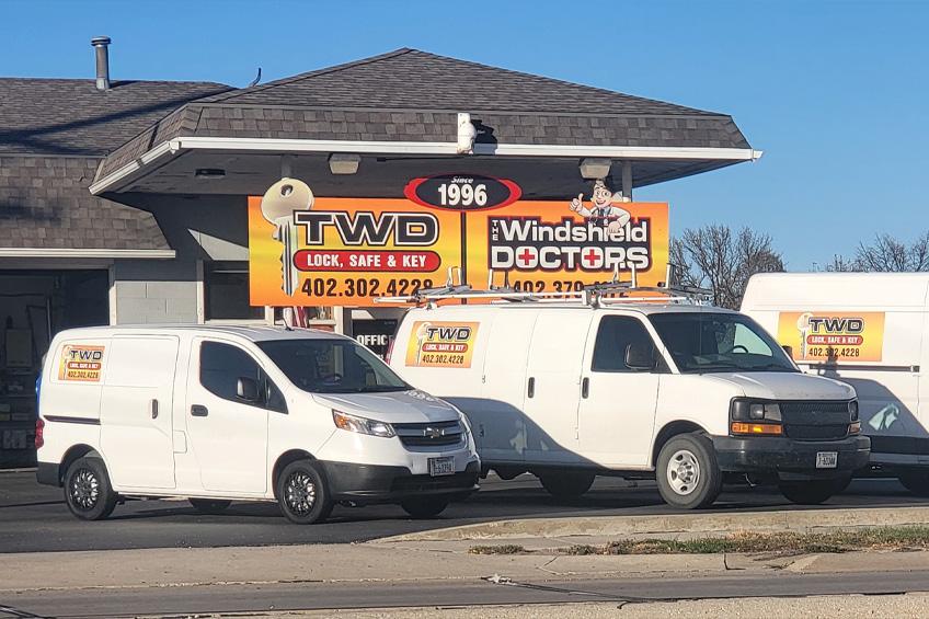 Mobile Auto Glass Service